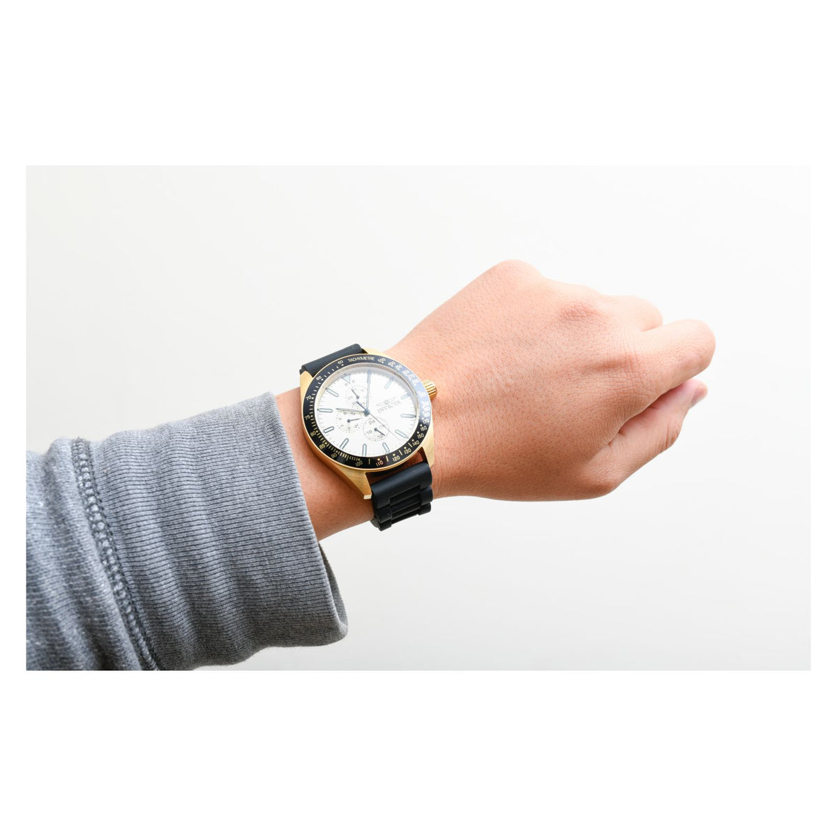RELOJ DEPORTIVO PARA HOMBRE INVICTA AVIATOR 38405 - NEGRO