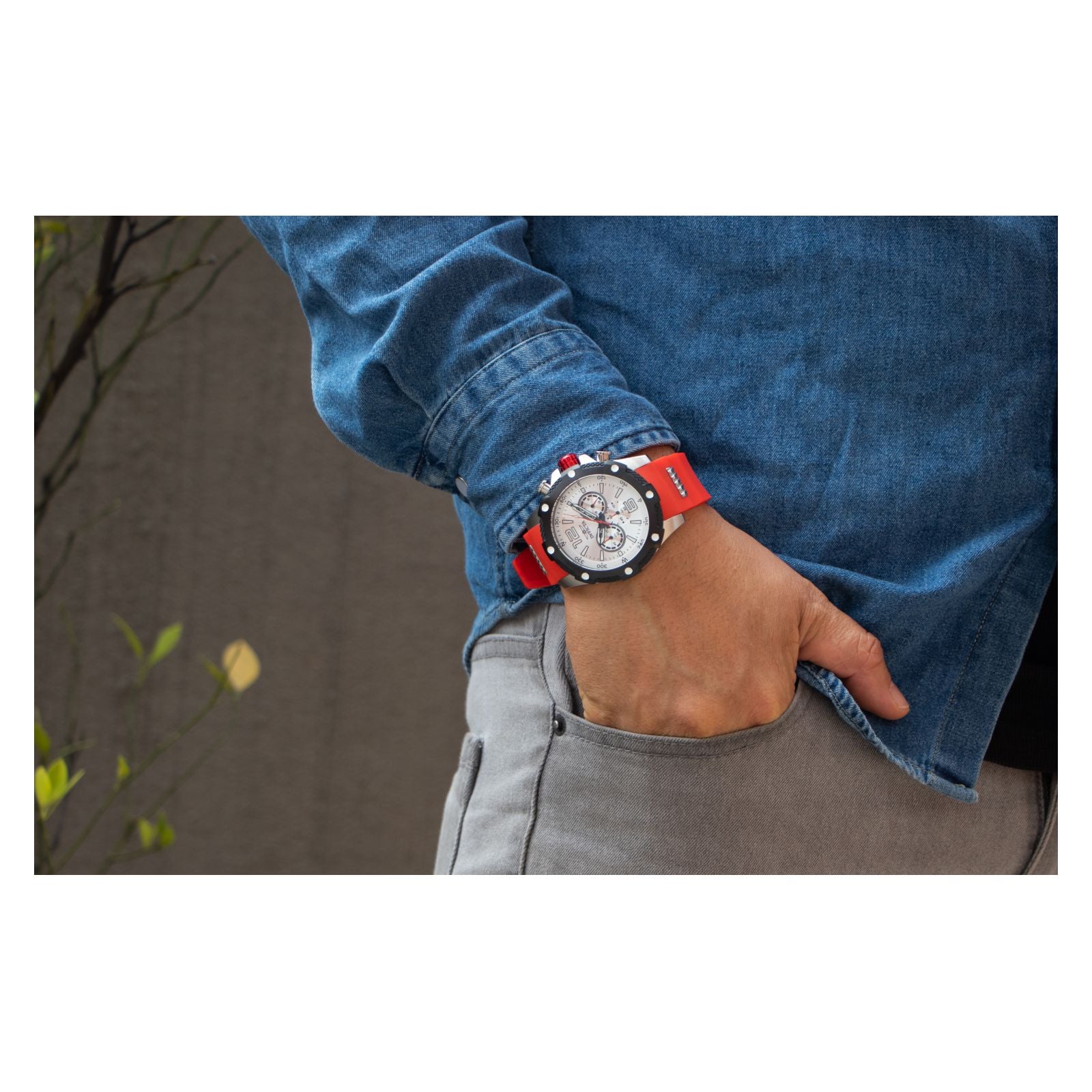 RELOJ DEPORTIVO PARA HOMBRE INVICTA I-FORCE 39992 - ROJO, ACERO