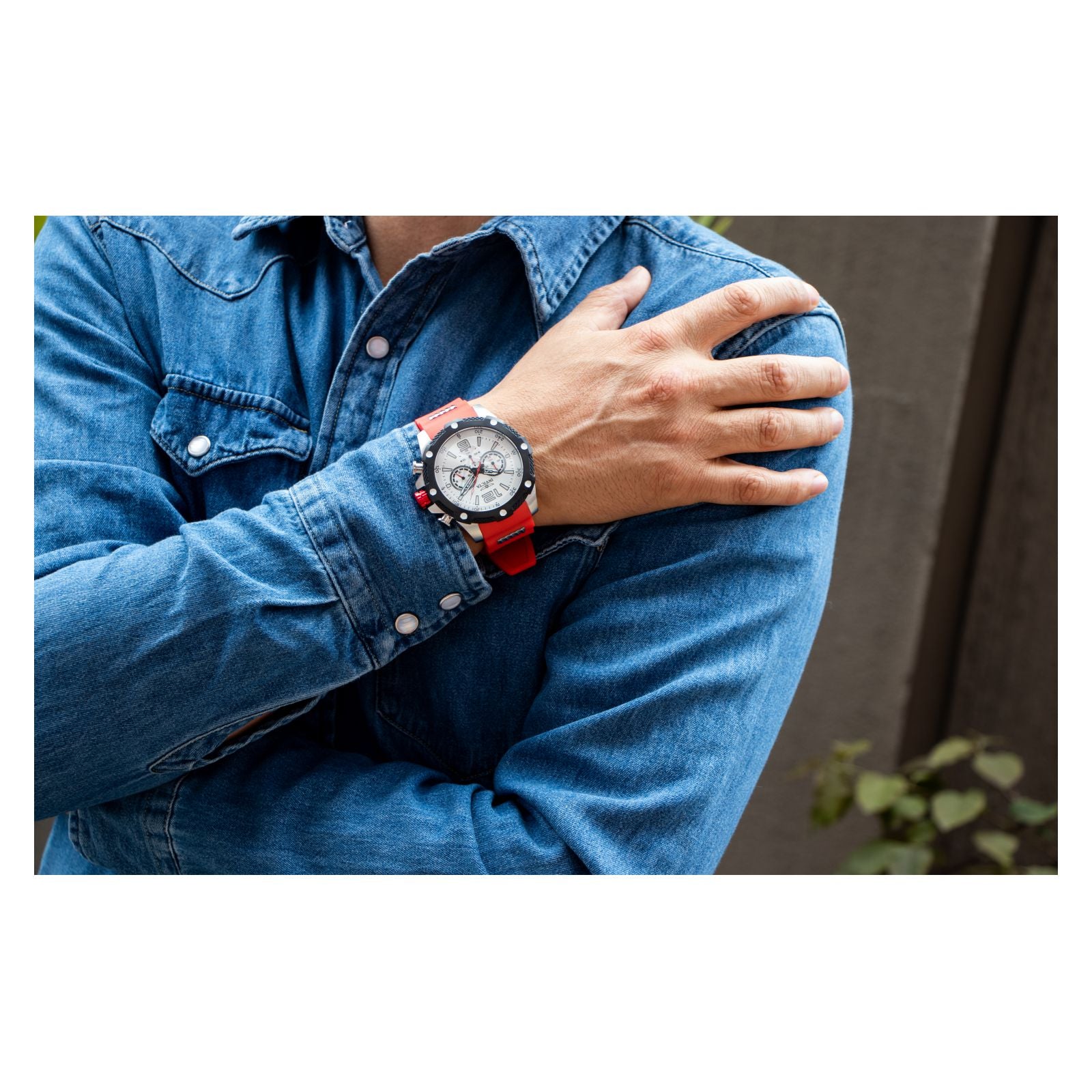 RELOJ DEPORTIVO PARA HOMBRE INVICTA I-FORCE 39992 - ROJO, ACERO